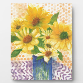 Placa margarida amarela no vaso azul