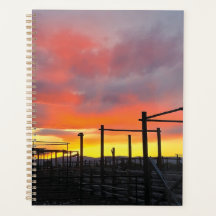 Planejador de Corral ao Pôr do Sol