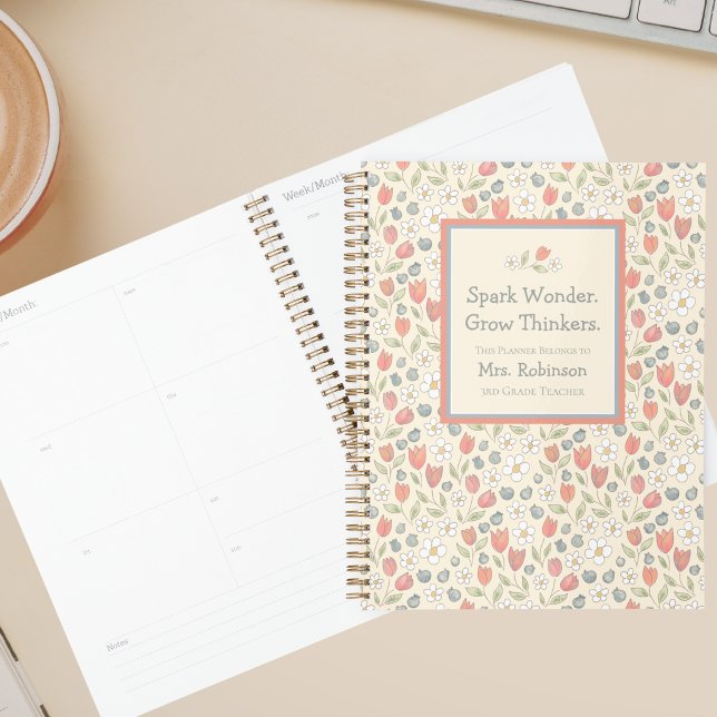 Planejador Floral Personalizado de Volta às Aulas  (Personalized Back‑to‑School Teacher Planner | Spark Wonder Theme  )