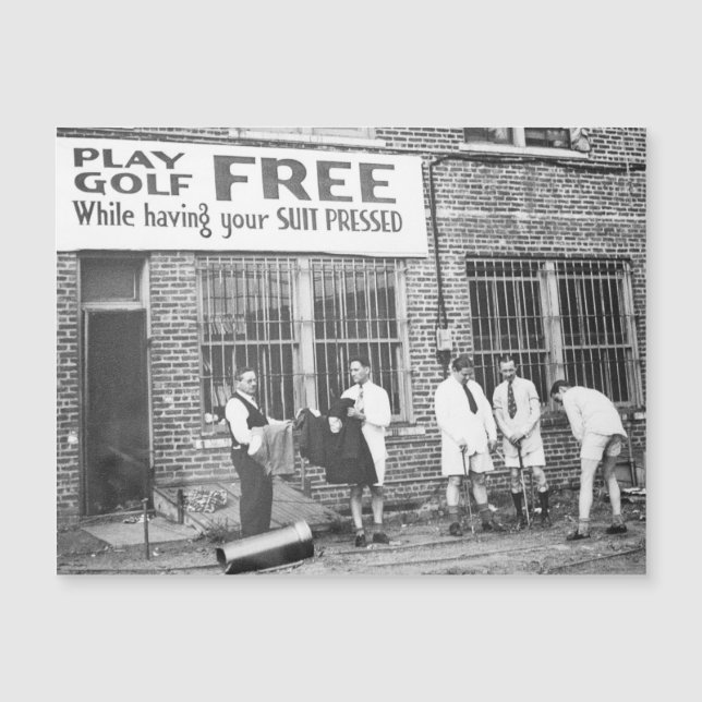 Play Golf Free (While Having Your Suit Pressed) Po (Frente)