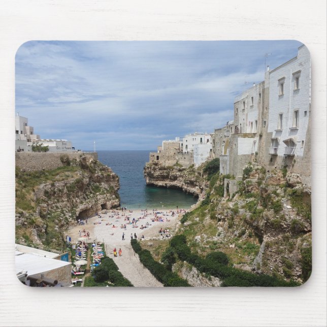 Polignano uma praia da cidade da égua no mousepad (Frente)
