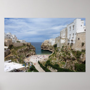 Polignano uma praia da cidade da égua no poster d