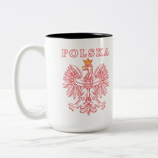 Polska com a caneca de Eagle do polonês do (Esquerda)