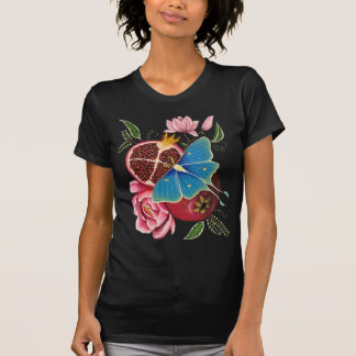 Pomegranato e Luna Moth Camiseta Básica das Mulher