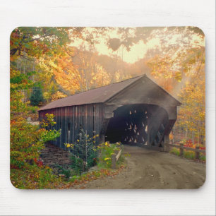 Ponte superior coberta por ponte Vermont Mousepad