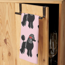 Poodle Preto com Toalha Impressão Vermelha