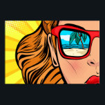 Pop Art Woman em óculos de sol na praia Poster<br><div class="desc">Uma legal pop de arte em óculos de sol com a praia refletindo em seus óculos. Excelente com uma simples estrutura preta.</div>