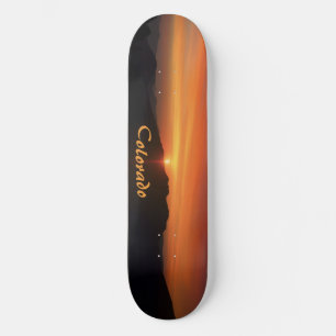 pôr do sol de skate na montanha do Colorado