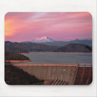 Por do sol e Mt. Shasta Mousepad