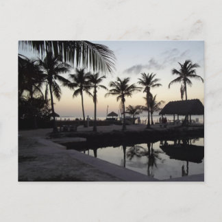 Pôr do sol no cartão postal das teclas