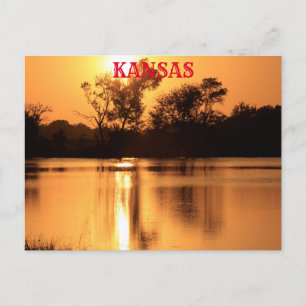 Pôr do sol no Kansas com cartão postal de reflexo 