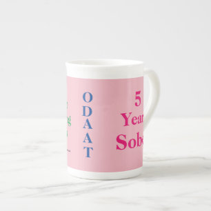 Porcelana 5 anos de caneca sóbria