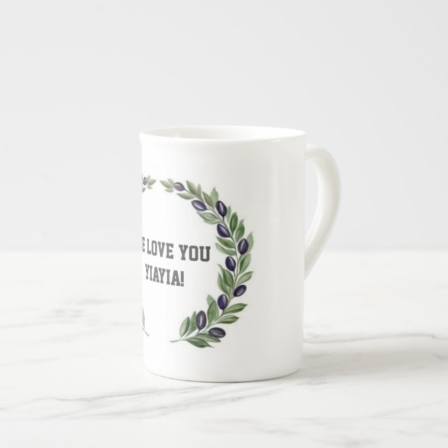 Porcelana Nós amamo-lo caneca de YiaYia (Frente Esquerda)