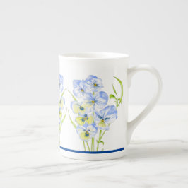 Porcelana Pansias Azuis de Icy em uma Caneca China Óssea