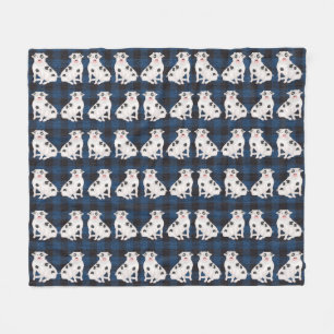 Porcos num cobertor de velinha em branco