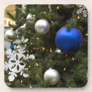 Porta-copo América do Norte. Condecorações de Natal na árvore