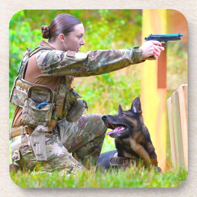 PORTA-COPO CÃO DE TRABALHO MILITAR DOS EUA (Frente)