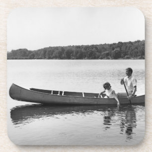 Porta-copo Casal em uma canoa