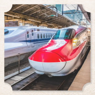 Porta-copo De Papel Dois Shinkansen na Estação de Tóquio