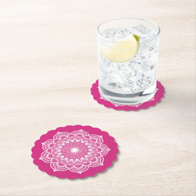 Porta-copo De Papel Mandala Branco em Fundo Rosa (Insitu)