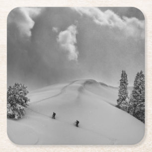 Porta-copo De Papel Quadrado Esquiadores de backcountry na neve fresca