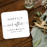 Porta-copo De Papel Quadrado Feliz Para Sempre Após O Casamento<br><div class="desc">Porta copos de papel chic para sua recepção de casamento,  janto de ensaio,  festas de noivado,  chás e outras celebrações de casamento com "Feliz Nunca Depois" em uma mistura de simples tipografia e um roteiro de swash,  seus primeiros nomes se juntaram por um coração e sua data de casamento.</div>