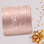 Porta-copo De Papel Quadrado Festa de aniversário Dourada Glitter 50ª rosa<br><div class="desc">Porta copos personalizada quic 50th com "50 & Fabuloso" em um script de caligrafia,  um fundo de folha falsa de rosa dourado e uma brilha falsa de rosa. Perfeito para decoração de mesa que os convidados podem levar para casa como um favor do partido de lembrança.</div>