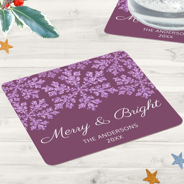 Porta-copo De Papel Quadrado Floco de Neve, Bling Chic Holidant Party (These festive paper coasters with faux glitter snowflakes on a dark purple background add elegance)