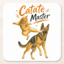 Gato de Karatê Engraçado Chutando Pastor Alemão