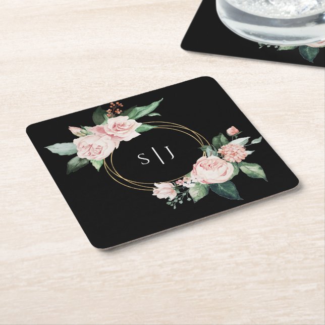 Porta-copo De Papel Quadrado Monograma de Casamento Preto Floral Blush (Inclinado)