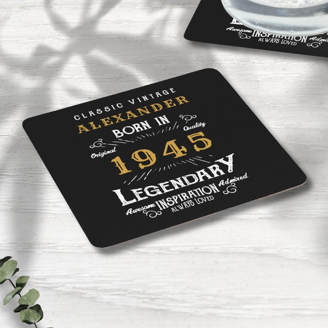 Porta-copo De Papel Quadrado Nascer de aniversário de 80 personalizado preto 19 (Personalized 80th birthday coaster with name and year of birth template.)