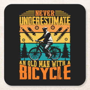 Porta-copo De Papel Quadrado Nunca Subestime um Homem Velho numa Bicicleta