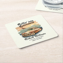 Pôr do sol do deserto do carro clássico reformado 