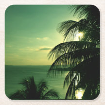 Pôr do Sol Vintage na Praia Céu Verde-Azul Mar Pal