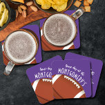 Porta-copo De Papel Quadrado Púrpura de futebol americano<br><div class="desc">As portas copos de papel personalizáveis apresentam um futebol americano em roxo e as palavras "É o Dia do Jogo!" juntamente com o seu sobrenome. Mais cores e itens correspondentes em nossa loja.</div>