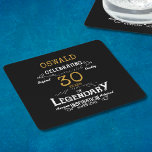 Porta-copo De Papel Quadrado Retro Lendário Dourado aniversário de 30 anos pret<br><div class="desc">Uma porta copos de aniversário de 30 anos de papel elegante personalizada que é fácil de personalizar para aquela festa especial de aniversário de 30 anos.</div>