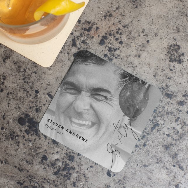 Porta-copo De Papel Quadrado Sessenta Corda de Balões | Foto 60ª Festa de anive (Criador carregado)