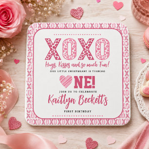 Porta-copo De Papel Quadrado XOXO Abraços e Beijos Aniversário de 1 ano no Dia 