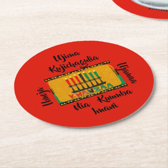 Porta-copo De Papel Redondo 7 Princípios das velas de Kwanzaa (Angulado)
