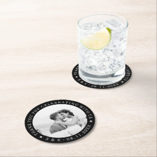 Porta-copo De Papel Redondo Foto personalizada única de casamento preto e bran
