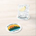 Porta-copo De Papel Redondo Horário do Lago Familiar Cute Personalizado<br><div class="desc">Linda porta copos do lago familiar com as bonito águas azuis sob a floresta de árvores e o pôr do sol legal de laranja. Uma viagem de acampamento bonito mantém o souvenir para o seu grupo de excursões naturais ou selvagens.</div>