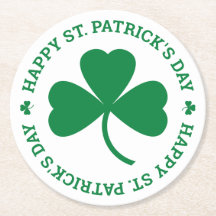 Rua Feliz do Shamrock Verde. Festa do Dia de Patri