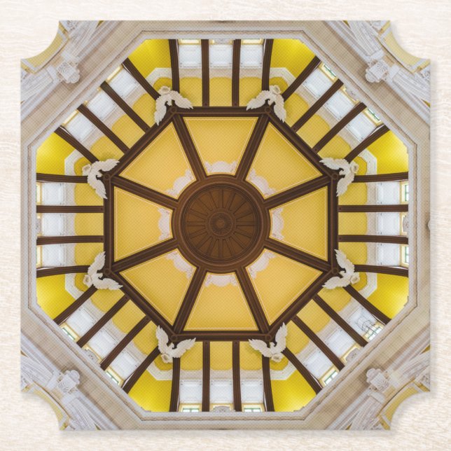 Porta-copo De Papel Teto decorado na estação de Tóquio (Frente)