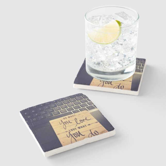 PORTA-COPO DE PEDRA AMO O QUE VOCÊ FAZ SUPORTE DE PEDRA (Lateral)