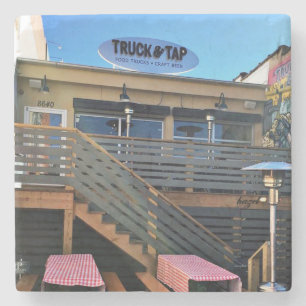 Porta-copo De Pedra Caminhão e torneira, Woodstock, Geórgia, portas