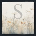 Porta-copo De Pedra Campo Rústico de Monograma de Flores Selvagens<br><div class="desc">Esta bela porta copos de pedra apresenta um campo rústico de flores silvestres de cor aquática macia. Adicione uma inicial para personalizá-la ou não adicione uma se quiser apenas o gráfico. Faz um presente excelente para a noiva ser, dama de honra, mãe, melhor amiga ou filha! Criado pela imprensa simplesmente...</div>