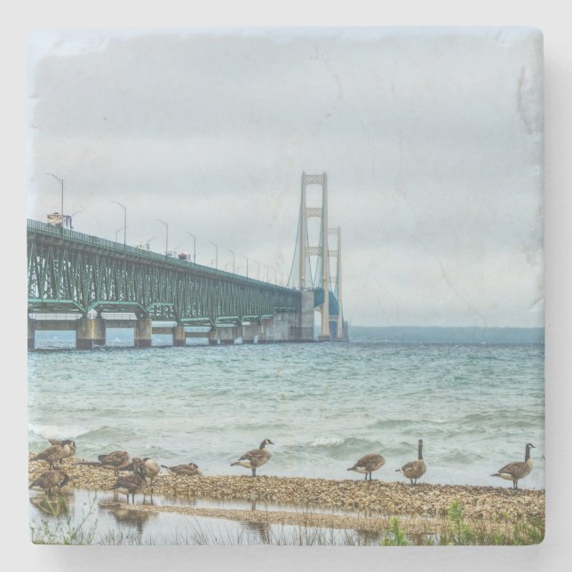 Porta-copo De Pedra Gansos No Mighty Mac (Frente)
