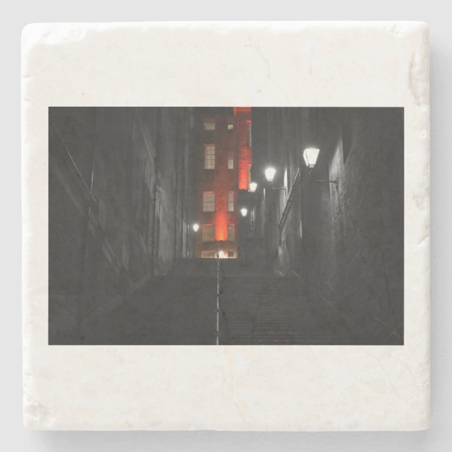 Porta-copo De Pedra Gothic Staircase (Frente)