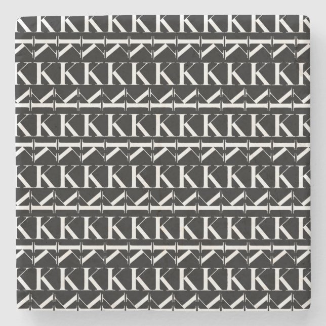 Porta-copo De Pedra Monograma - Letra inicial K (Frente)