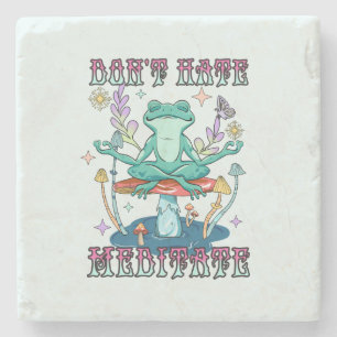 Porta-copo De Pedra "Não Odeie, Medite"   Sapo pacífico e floral